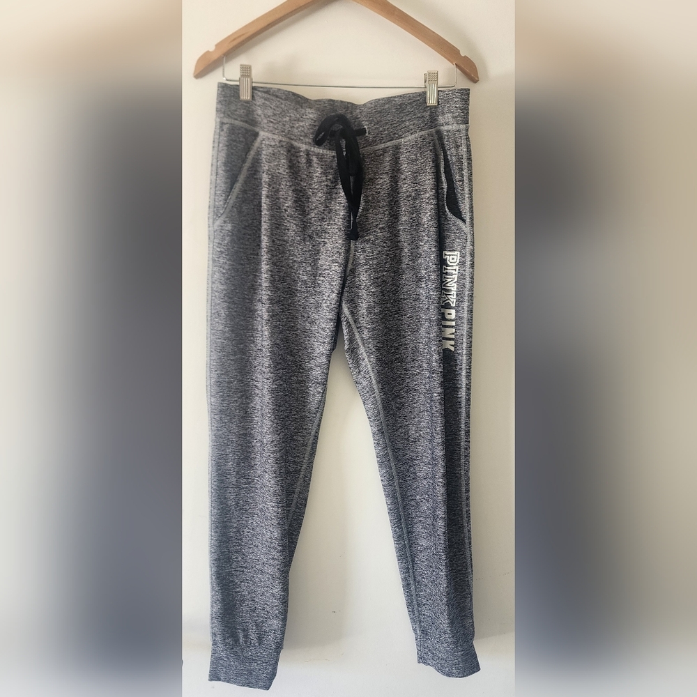 PINK Victoria's Secret Ultimate Yoga Pants Size M Heathered Gray Jogger